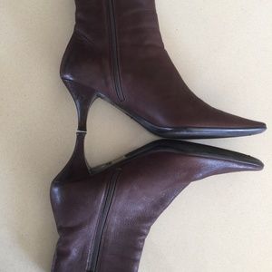 Authentic Prada brown leather boots. Size 9.5